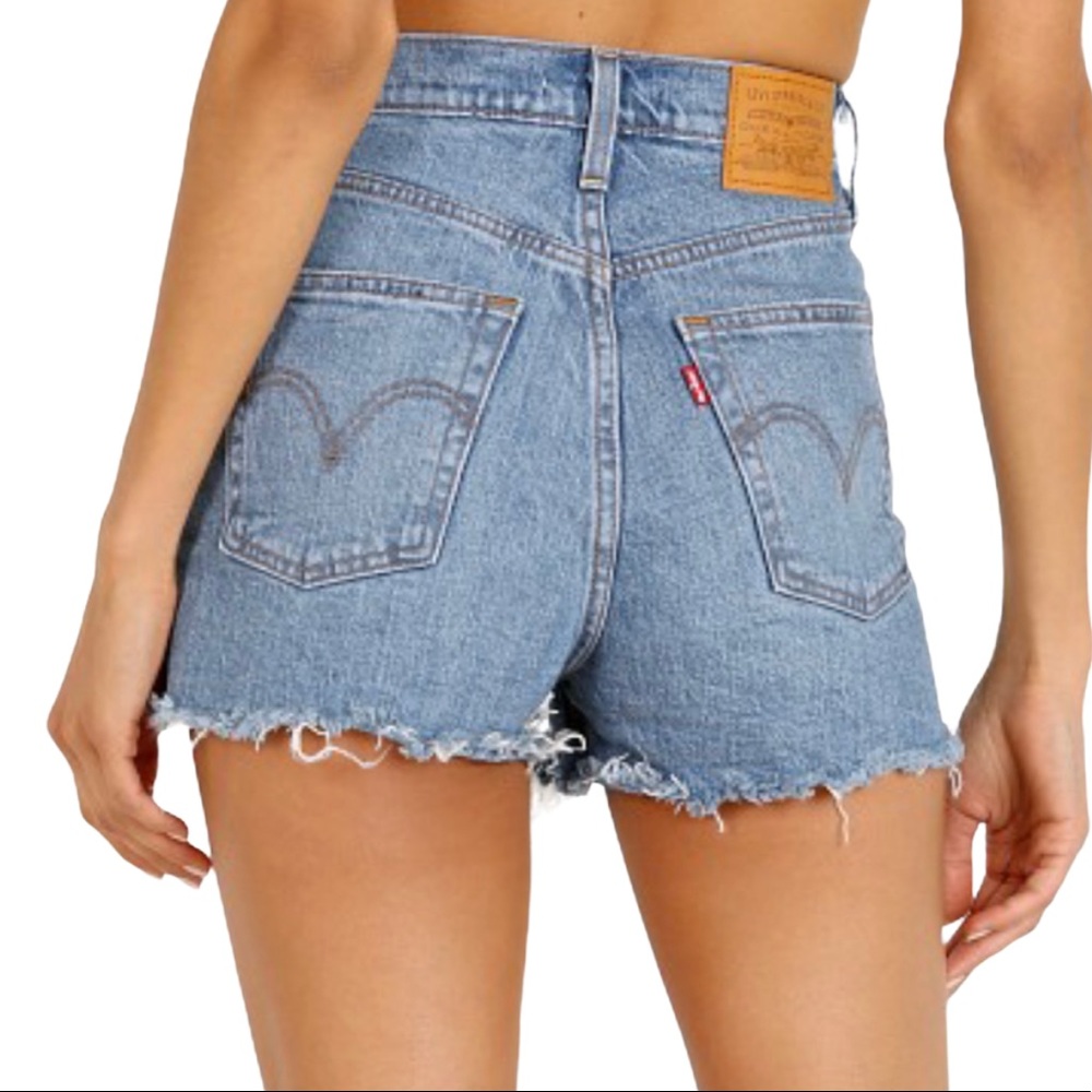 Levi's Premium | Ribcage Super High Rise - Picture 2 of 12